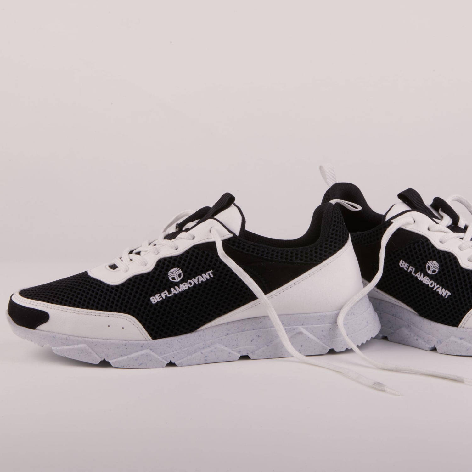 Vegan sneakers - Beblamboyant Street Black - Removable insoles